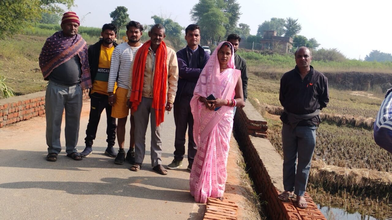 पारा पेट निर्माण को लेकर स्थानीय जनप्रतिनिधियों तथा ग्रामीणों ने कड़े शब्दों में नाराज़गी जताई