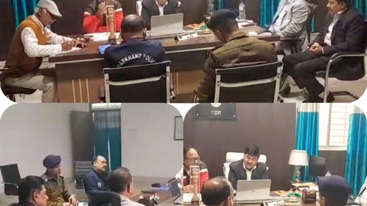 भूमि-विवाद,अवैध बालू परिवहन,डीजे प्रतिबंध,नकली खाद्य पदार्थ व अवैध बूचड़खानों पर सतत कार्रवाई का निर्देश